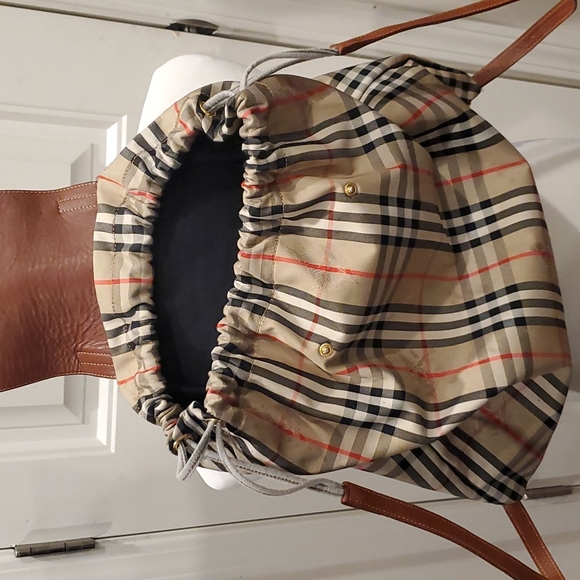 Burberry London plaid drawstring backpack - Picture 10 of 13